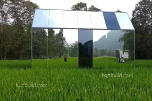 The "Loft Mirror" sit in rice field, awaiting it's guests.