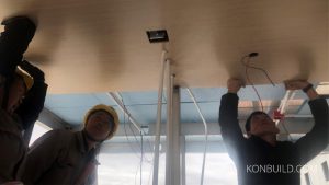 The ceiling is attached for a prefabricated resort home from China